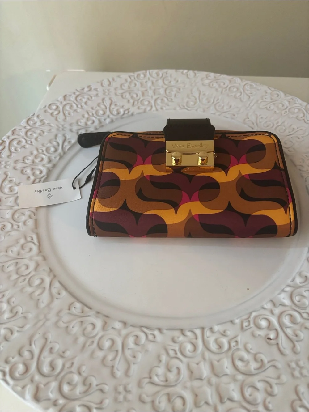 Vera Bradley Marigold, Brown & Burgundy Signature Print pushlock Wallet NWT
